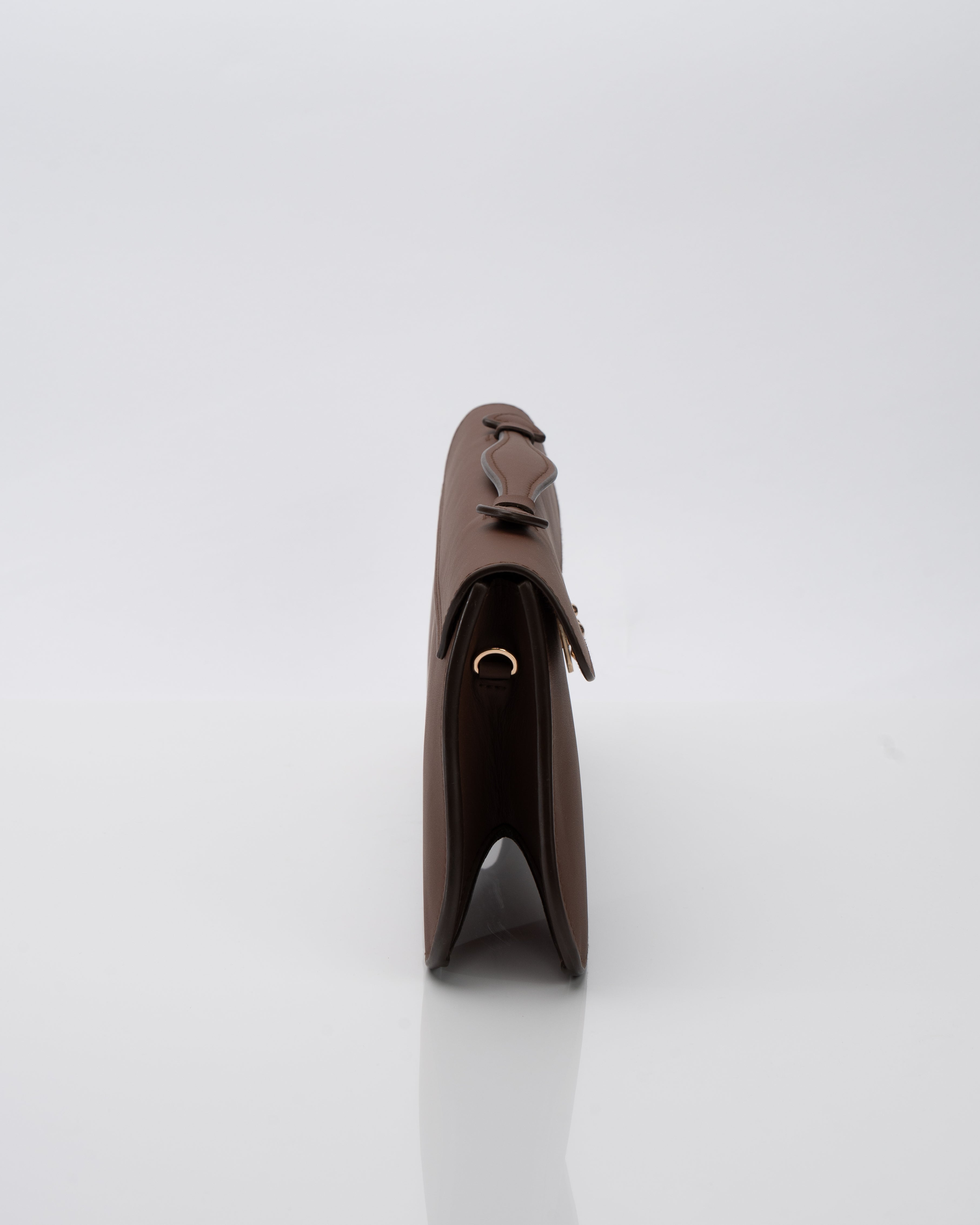 ÉLAN in Dark Cognac